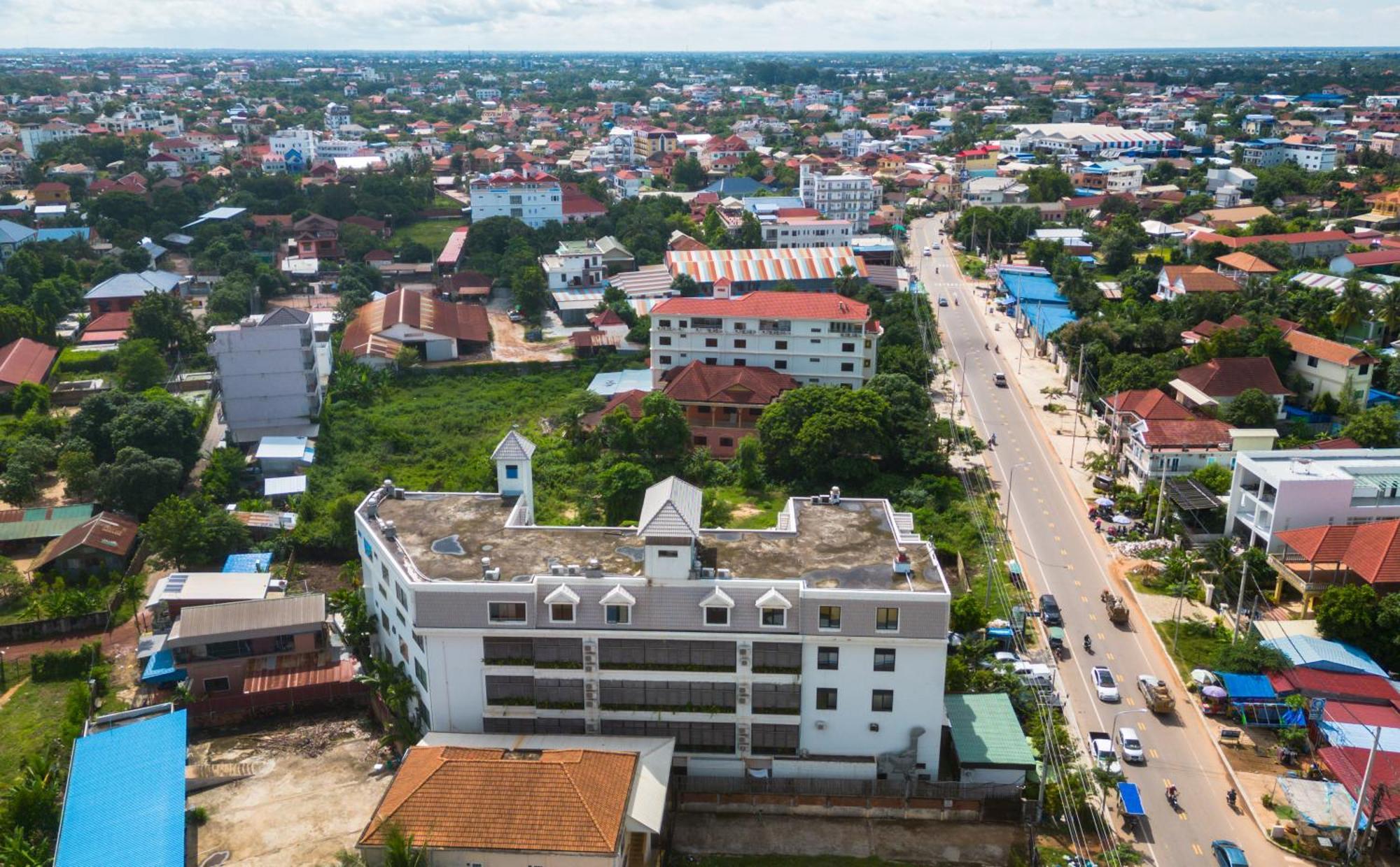 บายน โมเดิร์น เรสซิเดนซ์ Hotel เสียมราฐ ภายนอก รูปภาพ